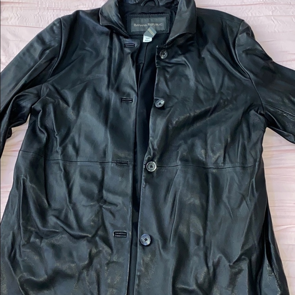 women’s vintage leather jacket